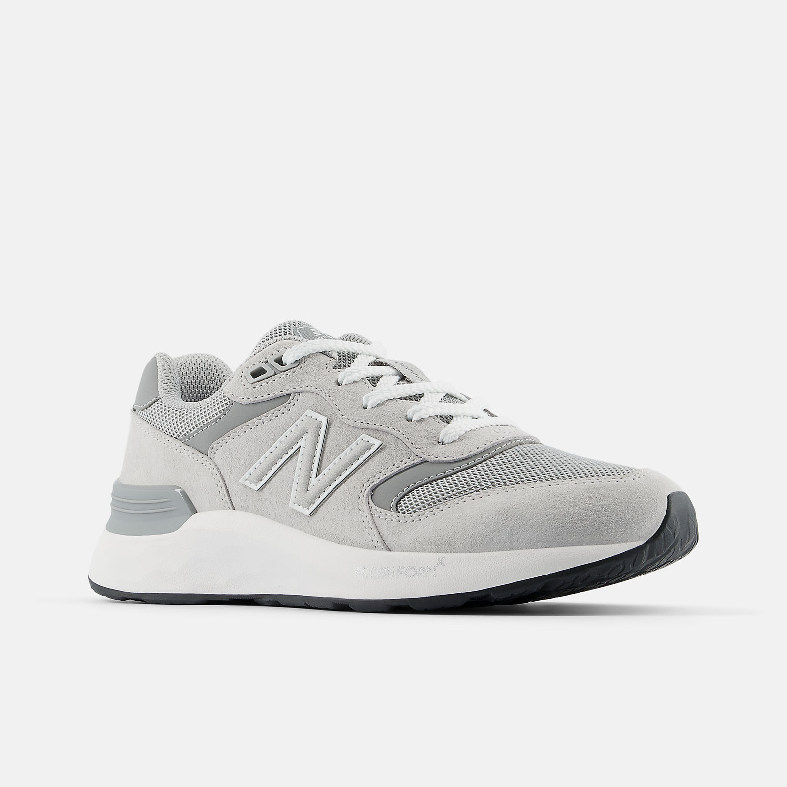 Fresh Foam X Walking 880 v7