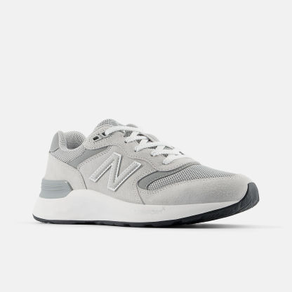 Fresh Foam X Walking 880 v7