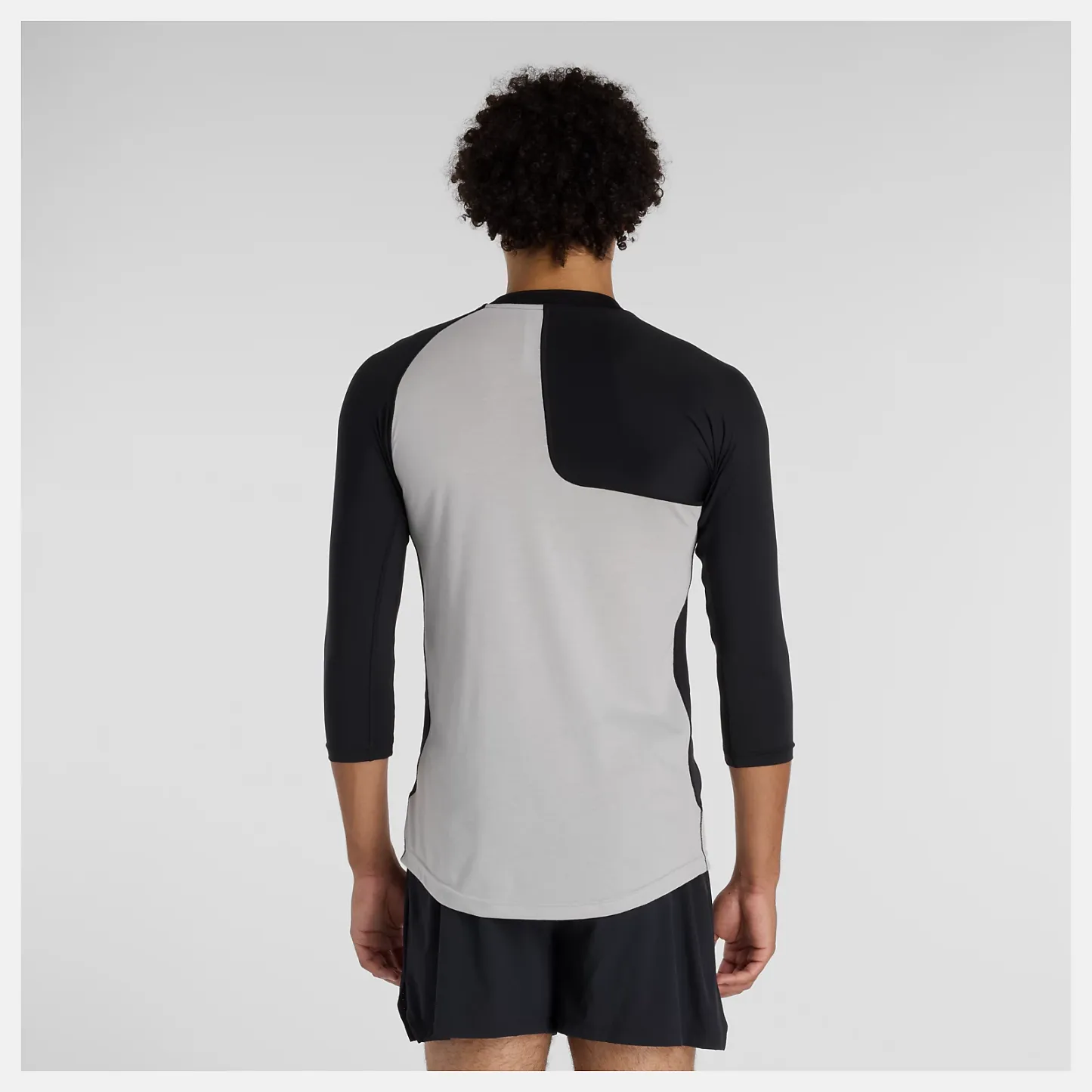 アシンメトリー七分袖（右投げ用）