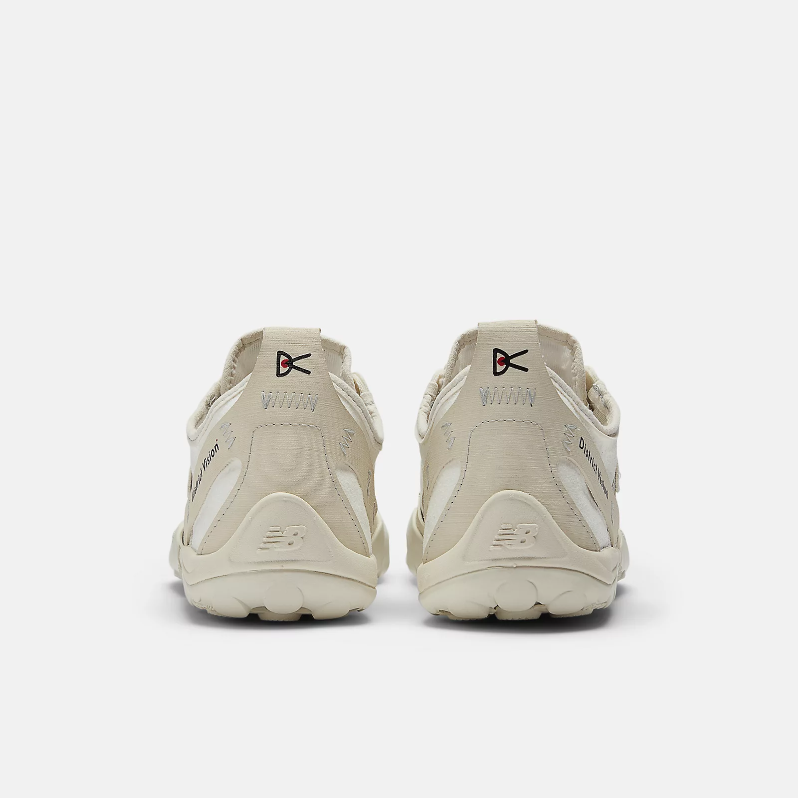 District Vision x New Balance MT10O