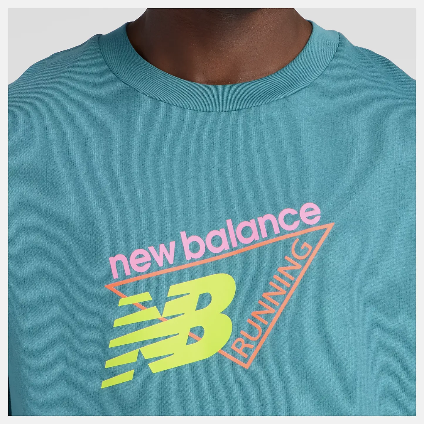 トライロゴTシャツ