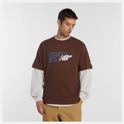 Numeric スタックド グラフィック T-Shirt