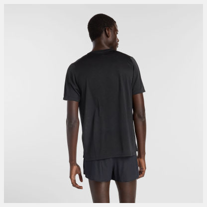 Athletics グラフィックショートスリーブTシャツ