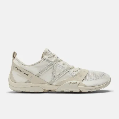 District Vision x New Balance MT10O