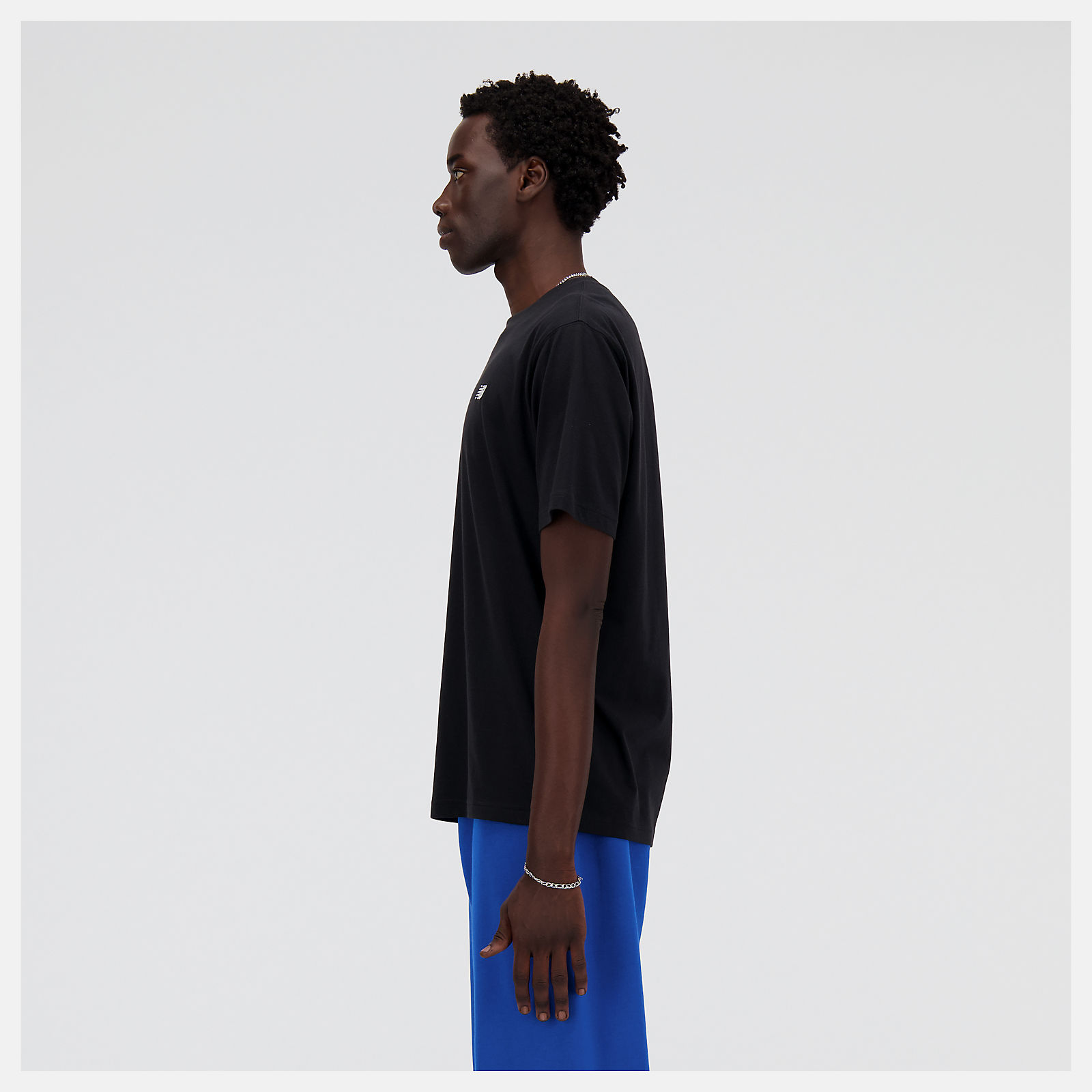 Sport Essentials ショートスリーブTシャツ