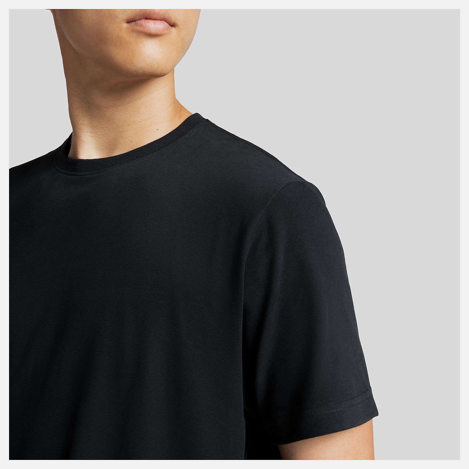 Klutch X NBバーサタイルTシャツ