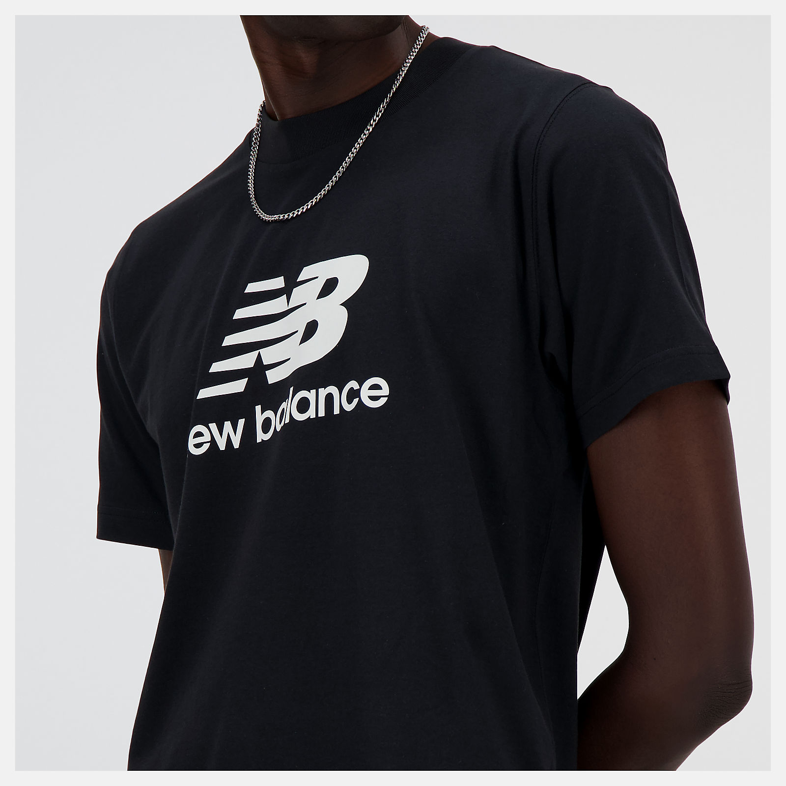 New Balance Stacked Logo ショートスリーブTシャツ
