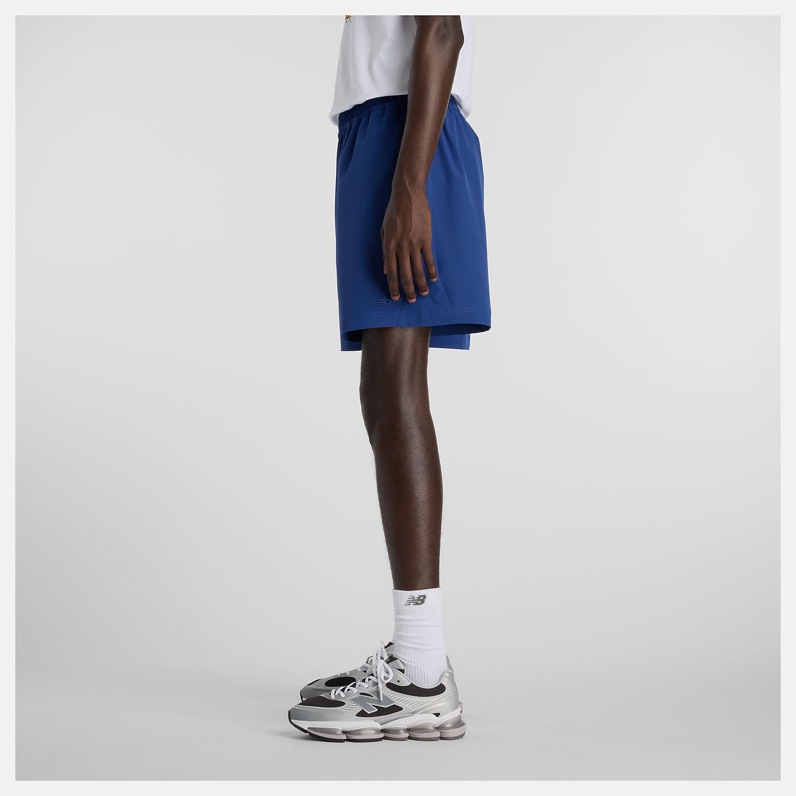 Athletics ストレッチウーブンショーツ7インチ