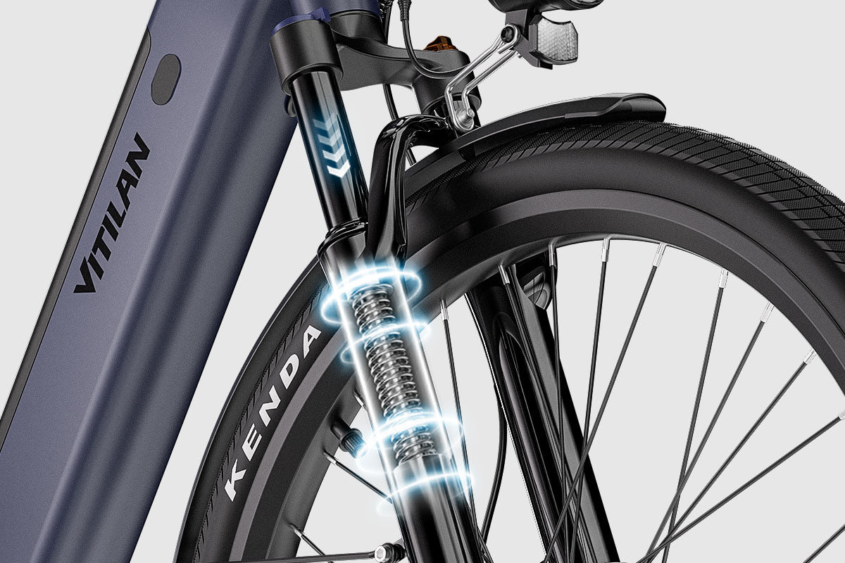 Adjustable spring suspension fork