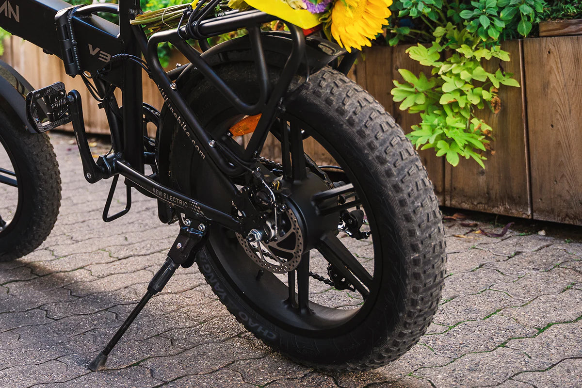 20x4 CHAOYANG fat tires