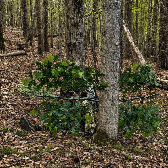 Hunting Camouflage Branch Stand