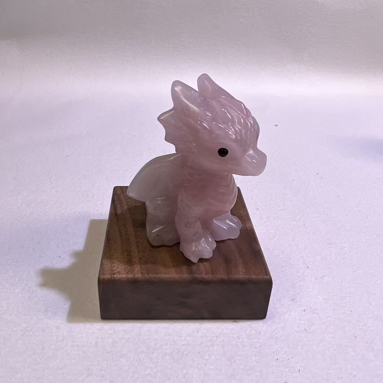 Natural Crystal Baby Dragon Carving Set, Cute Whimsical Fantasy Decor, Hand-Carved Healing Stone Ornaments, Multiple Variants Available