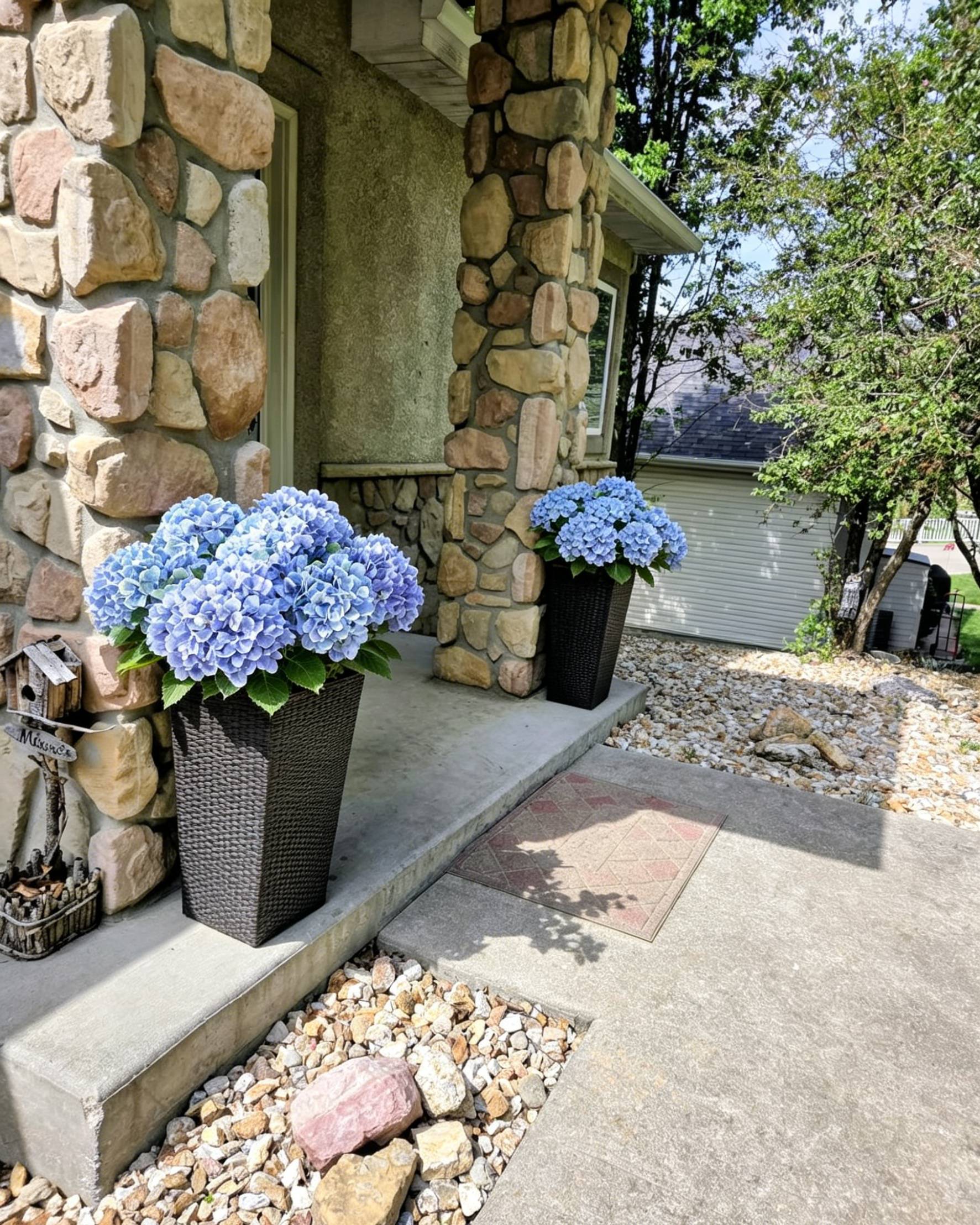 🔥Last Day 45% OFF🔥Artificial Outdoor Hydrangea Flowers - UV resistant, Waterproof, Windproof