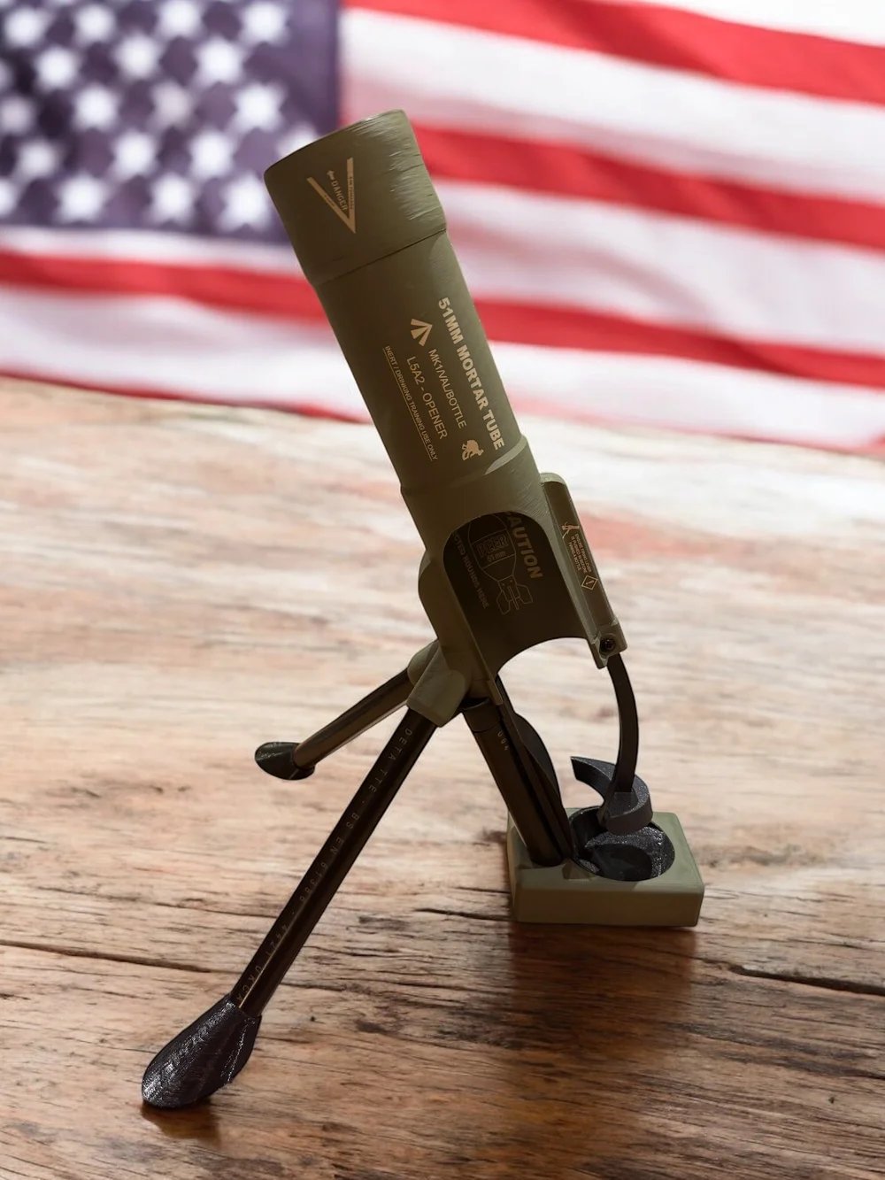 🚀 51mm Beer Bottle Mortar Bottle Opener 🍻– Novelty Cap-Launching Desk & Bar Accessory🔥