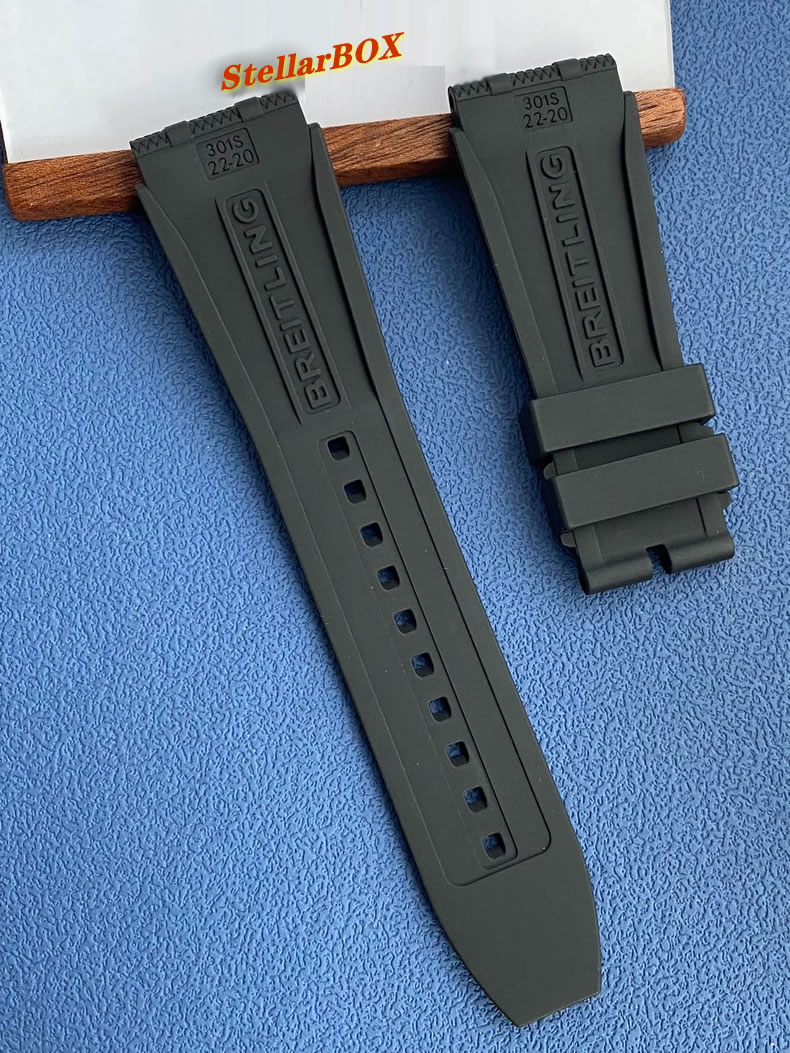 Breitling Chronomat B01 fluororubber strap, Breitling Superocean strap (22 mm)