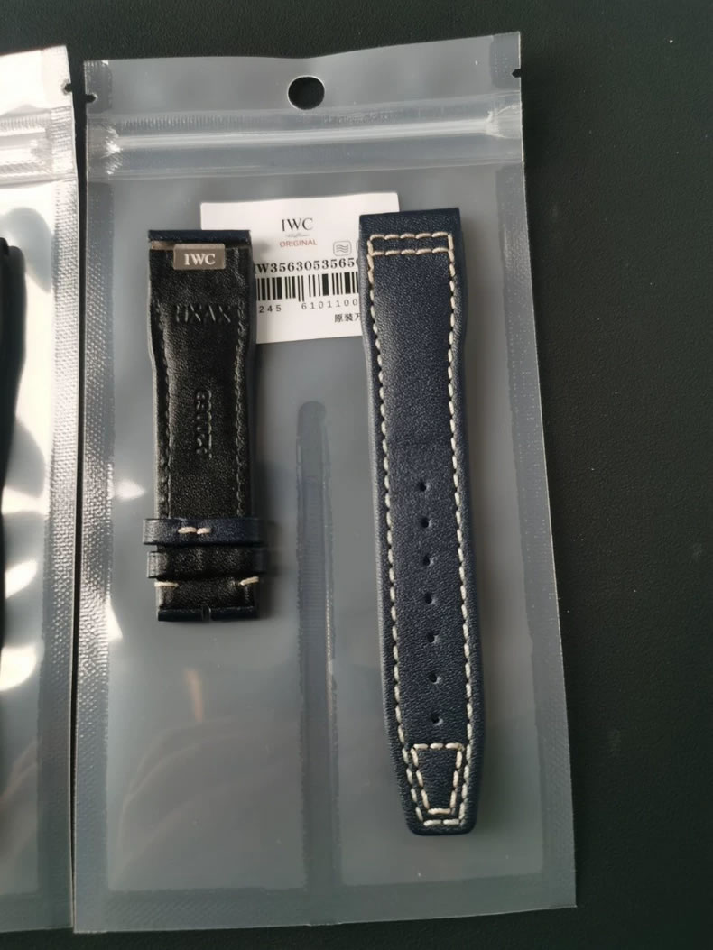 IWC Mark Genuine Leather Original Pilot’s “Little Prince” 20 18 17 Watch with Quick-Release Strap