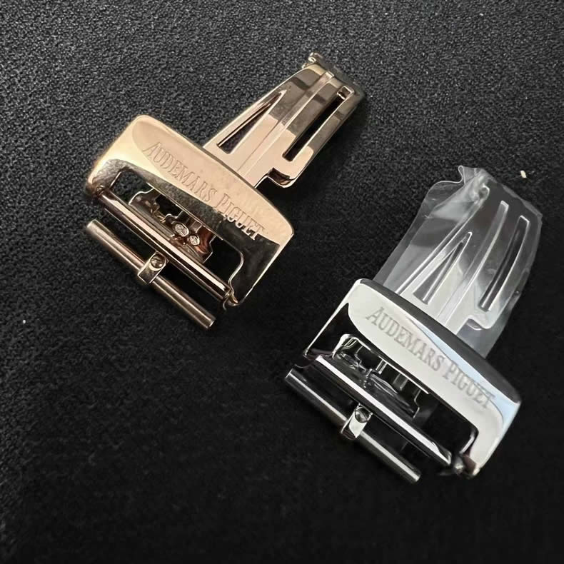Audemars Piguet leather and rubber strap buckle with single folding clasp (16mm, 18mm)