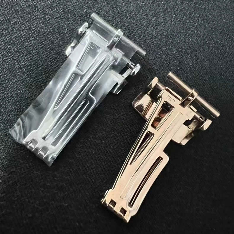 Audemars Piguet leather and rubber strap buckle with single folding clasp (16mm, 18mm)