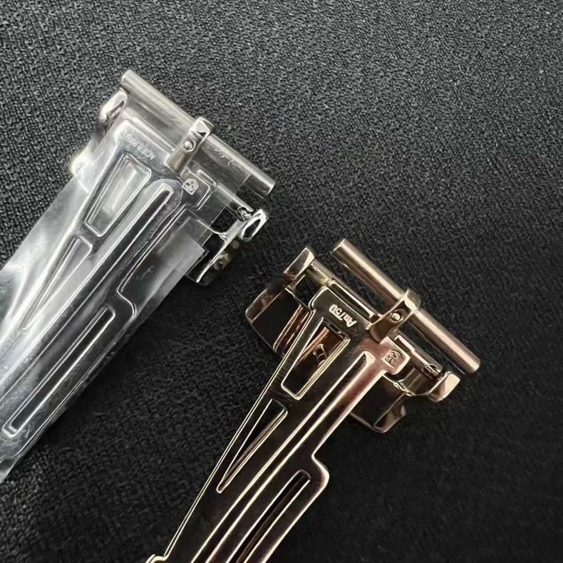 Audemars Piguet leather and rubber strap buckle with single folding clasp (16mm, 18mm)