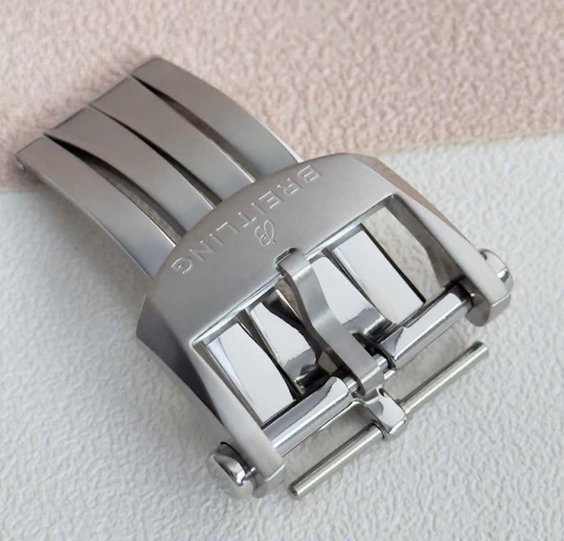Breitling Watch Buckles: What Every Collector Should Know-bandverce