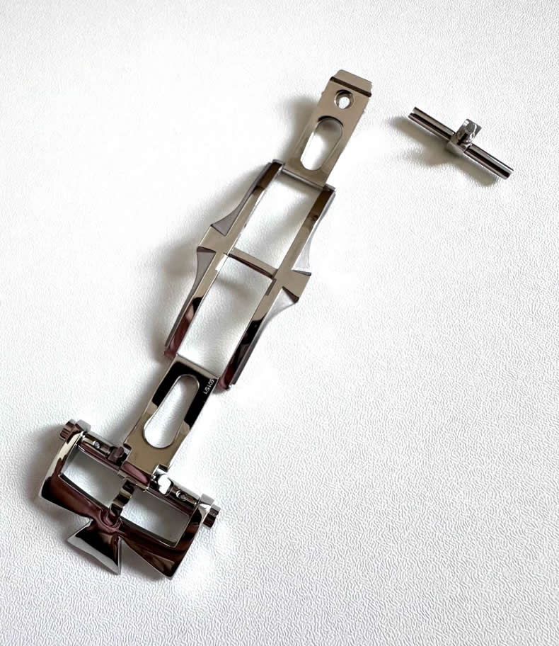 Genuine Vacheron Constantin Overseas rubber and alligator leather strap with quick-release folding clasp