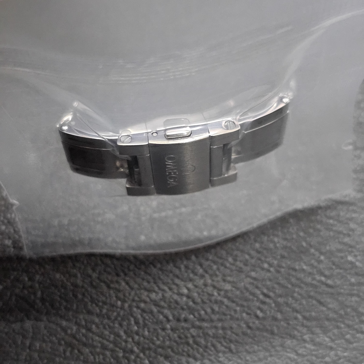 Omega Seamaster 150 and 220 stainless steel strap links and clasp