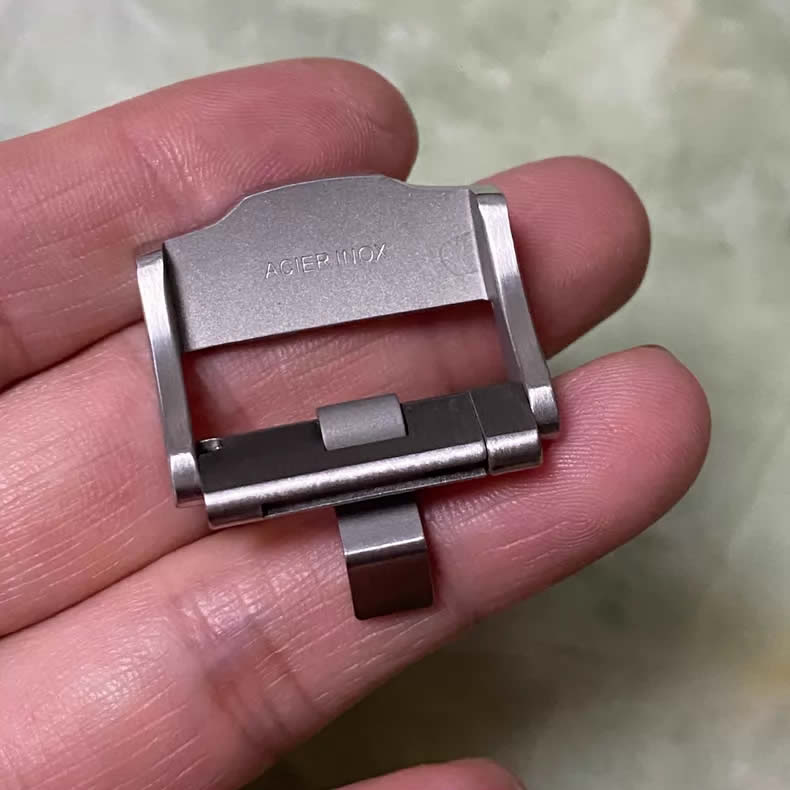 Audemars Piguet Royal Oak Offshore 26420, 15720 Quick-Release Fluorocarbon Rubber Strap Buckle
