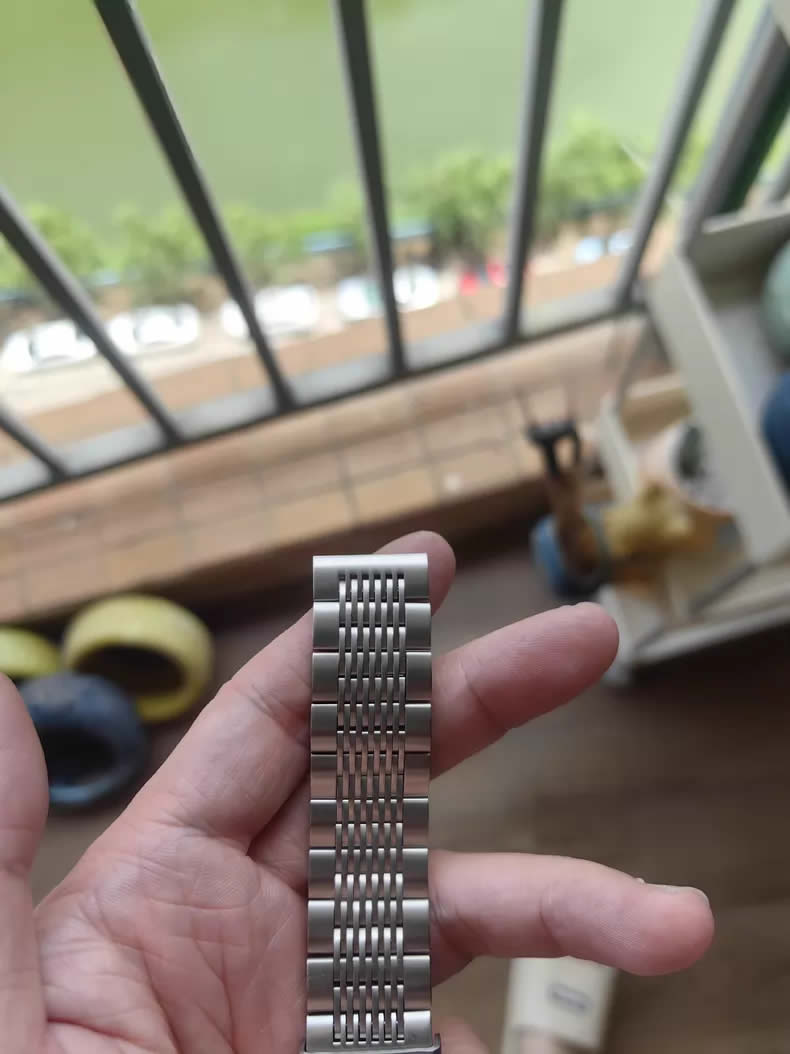 OMEGA Vintage Watch Bands: Stainless Steel 18mm, 20mm, and 22mm