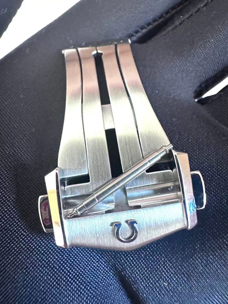 Genuine Omega Seamaster AT150/300/600/Seamaster Ocean Universe Quarter-Rubber Strap with Folding Clasp 18 mm