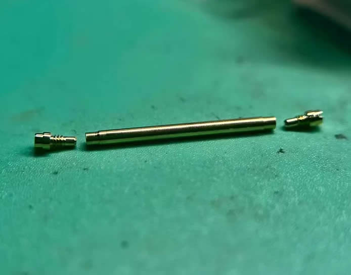Vacheron Constantin Quai de l'Ile Series 86050 Buckle Screw