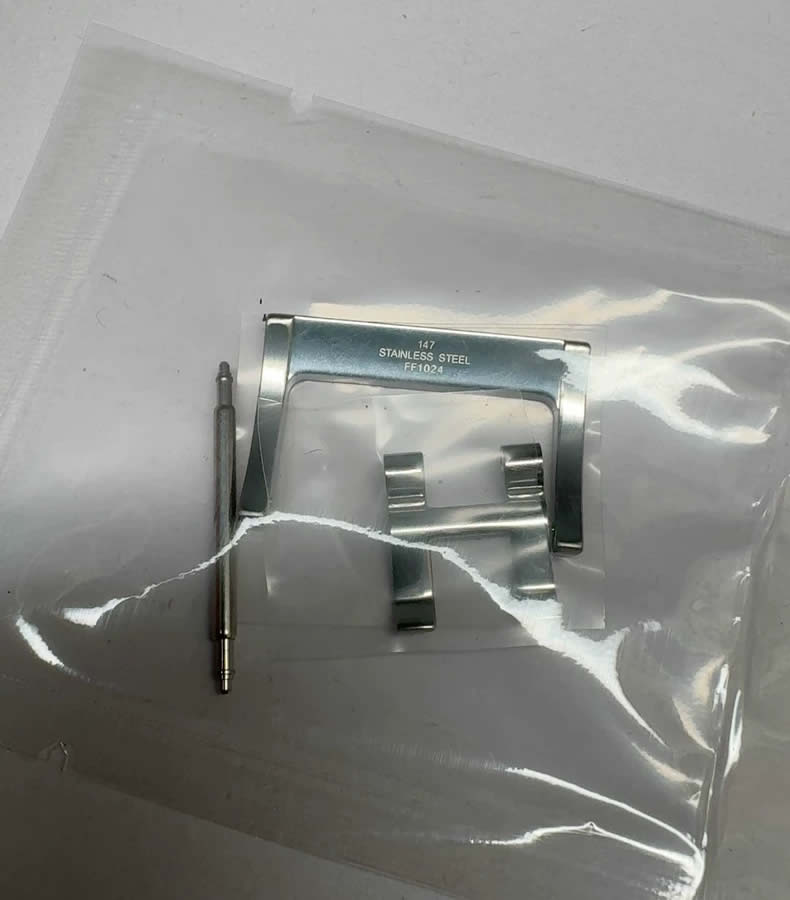 Hamilton Khaki Aviation Series Genuine Buckle 22MM, Brand New