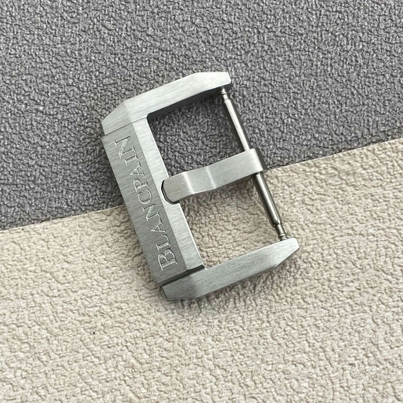 Blancpain Fifty Fathoms 5000/5015/5100B Buckle Rubber Strap with Pin Buckle 20mm