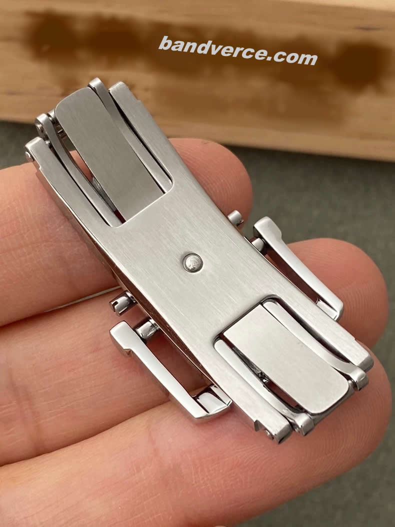 Authentic Blancpain Classic 6654, 6651, 6224, 6662 Buckle: Butterfly Clasp 5100, Folding Clasp 18mm