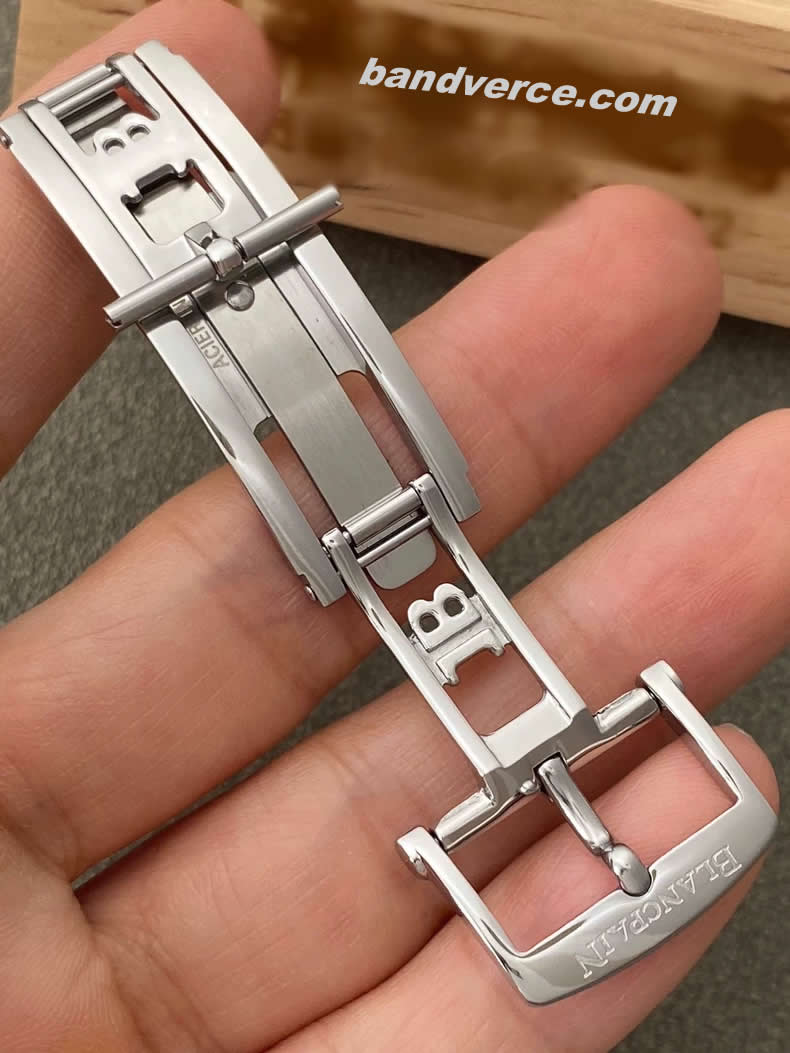 Authentic Blancpain Classic 6654, 6651, 6224, 6662 Buckle: Butterfly Clasp 5100, Folding Clasp 18mm