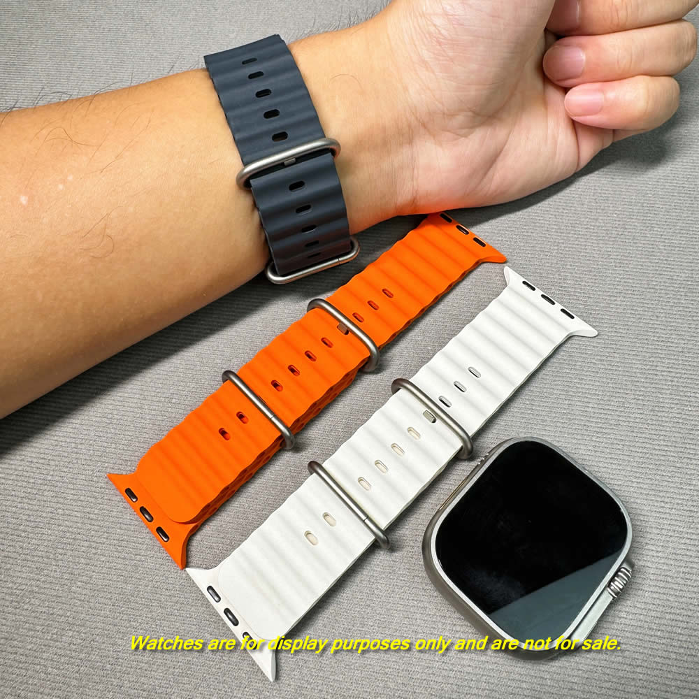 Apple Watch Ultra 3/2/1, Series 11/10/9/8 Fluorocarbon Rubber and Titanium Ocean Band