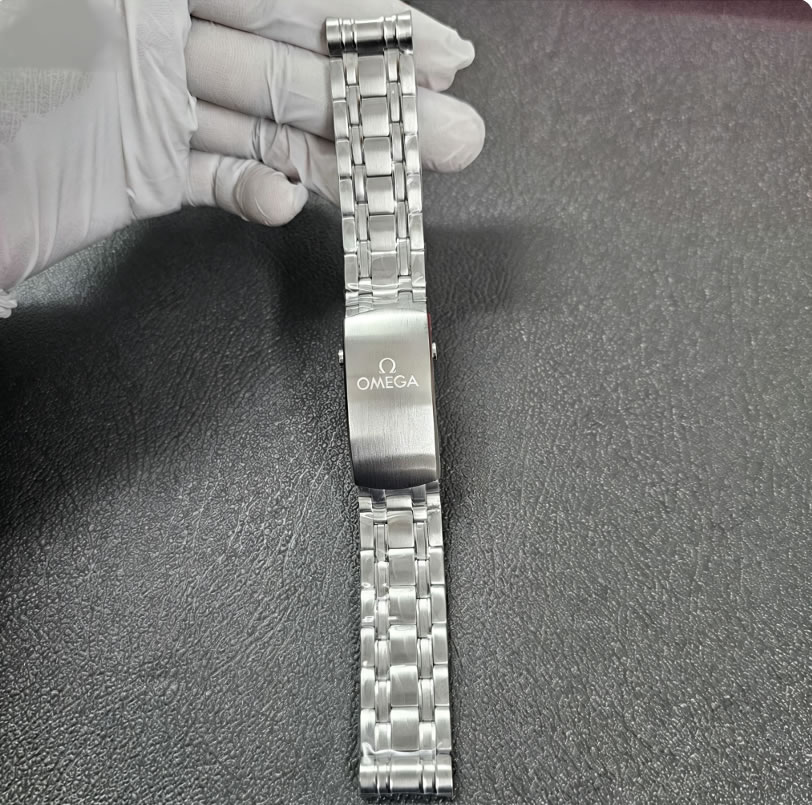 Stainless Steel Micro-Adjustable Folding Clasp for the Omega Seamaster 300 and the New 210 Watch