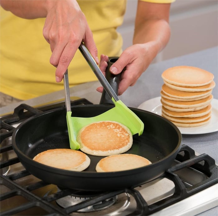 Best Kitchen Tool 2-in-1 Spatula & Tongs-Simply Flip-Grand Kitchen