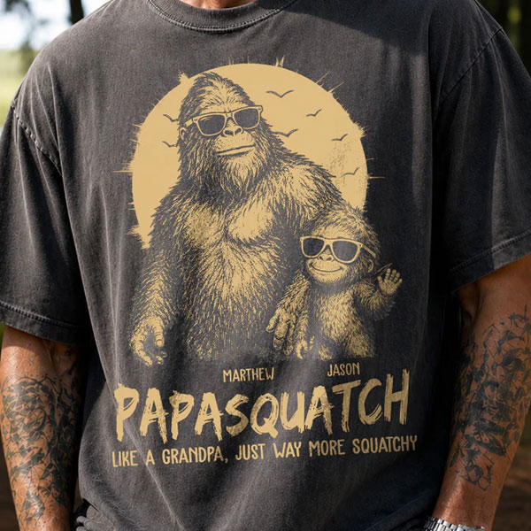 Personalized Papasquatch, Gifts for Dad Funny Papa Tshirt Cool Daddy Bigfoot Tee