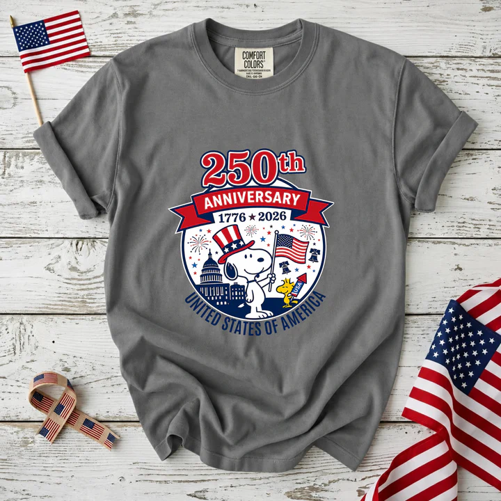 250th Anniversary United States of America Snoopy T-Shirt