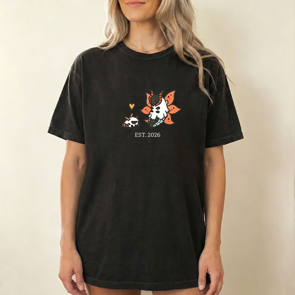 Cute Parent & Kid Volcarona Vintage Washed T-Shirt