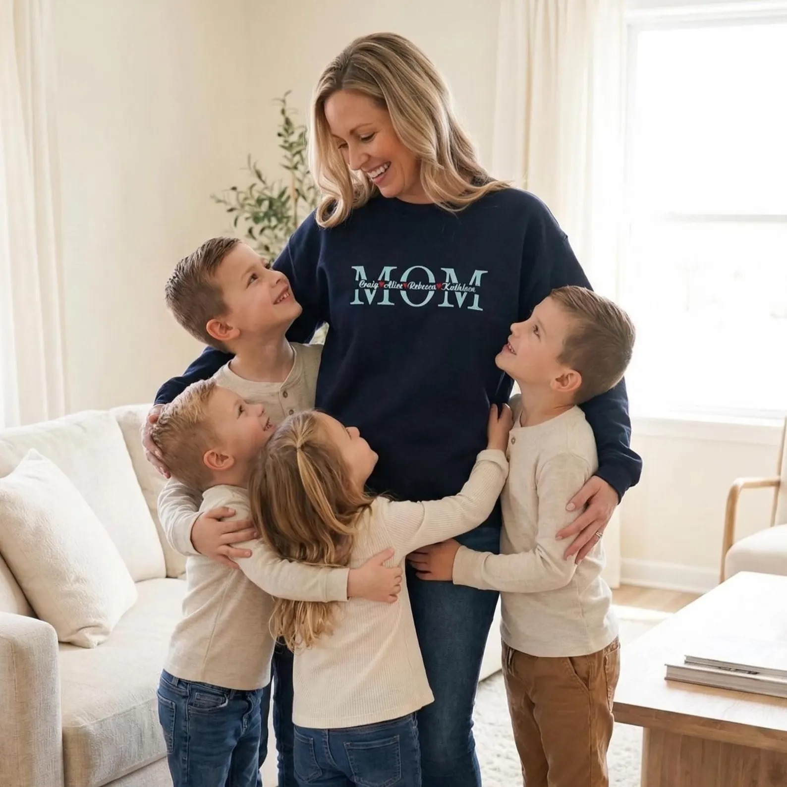 Personalized Mama Crewneck with Kids Names