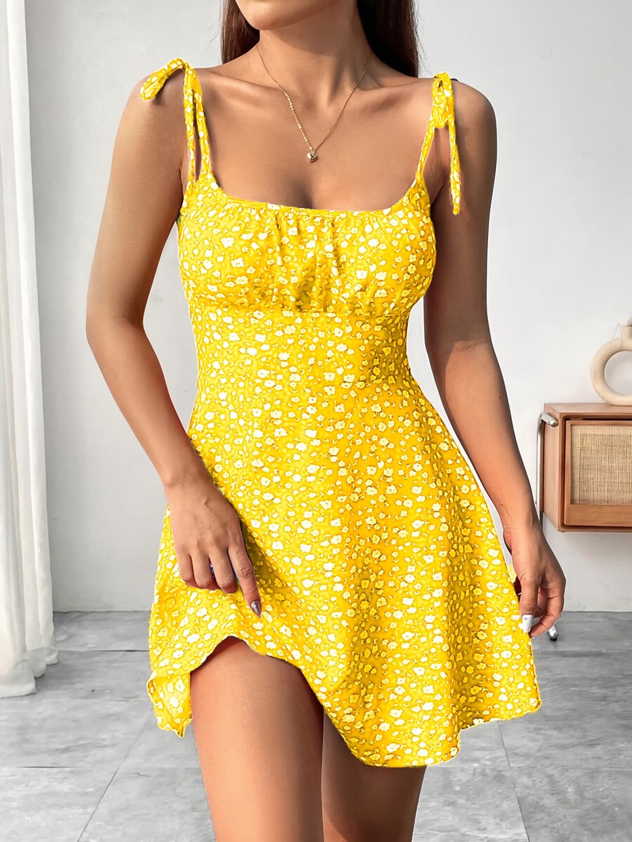 Floral Print Stretch Waist Camisole Dress