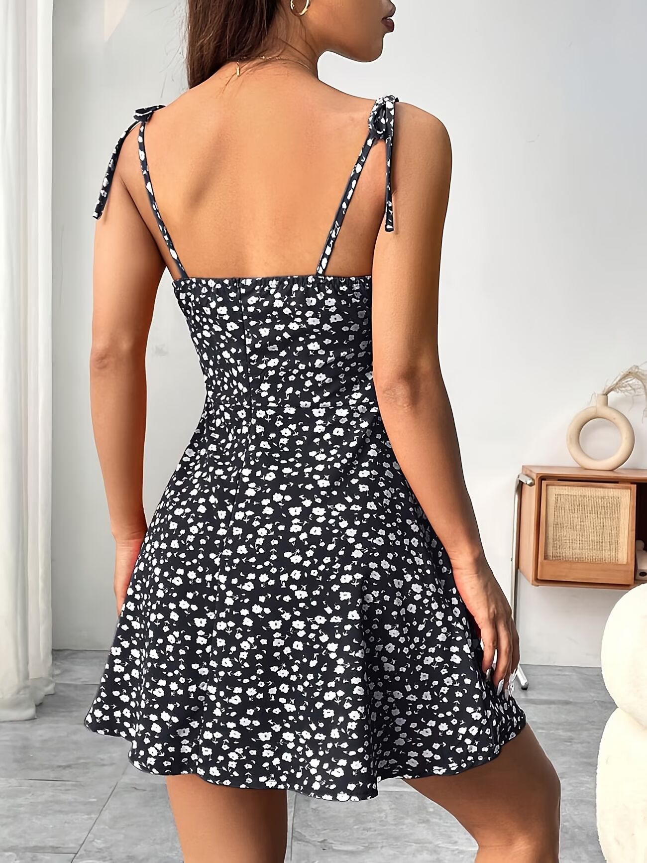 Floral Print Stretch Waist Camisole Dress