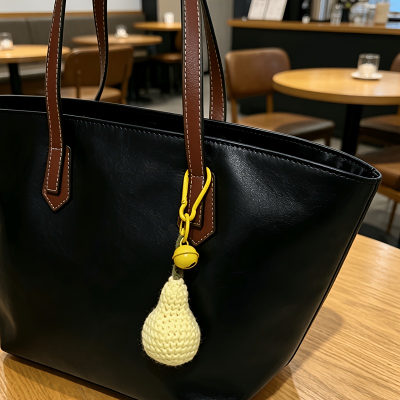 1pc Crochet Pear Keychain, Handmade Knitted Pear Bag Charm with Bell, Cute Plush Fruit Key Ring Accessories for Women, Purse Backpack Pendant, Aesthetic Gift