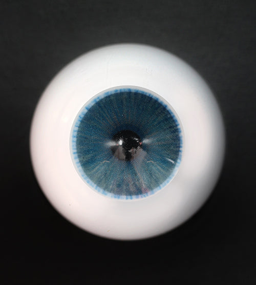 Preview of Uris Arctic Blue Colored Contacts on dark brown eyes(before)