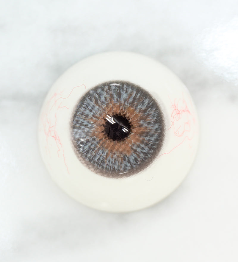 best natural grey colored contacts for light eyes