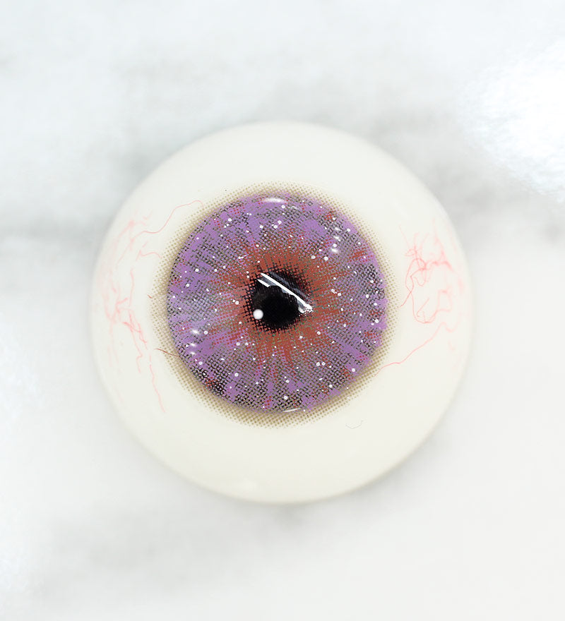 Uris Interstellar pink colored contacts on Light eye