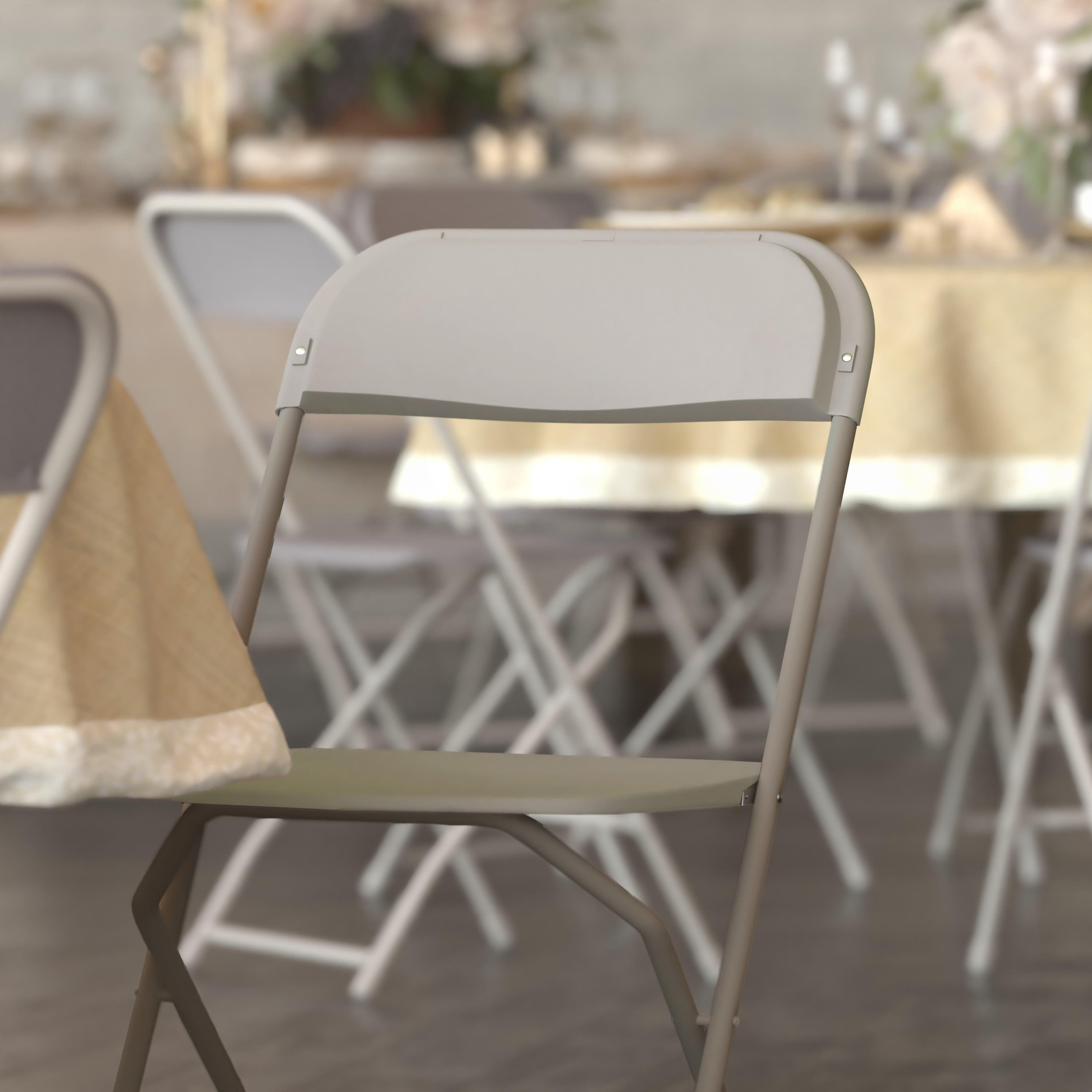Plastic Folding Chair, 650 lb Capacity