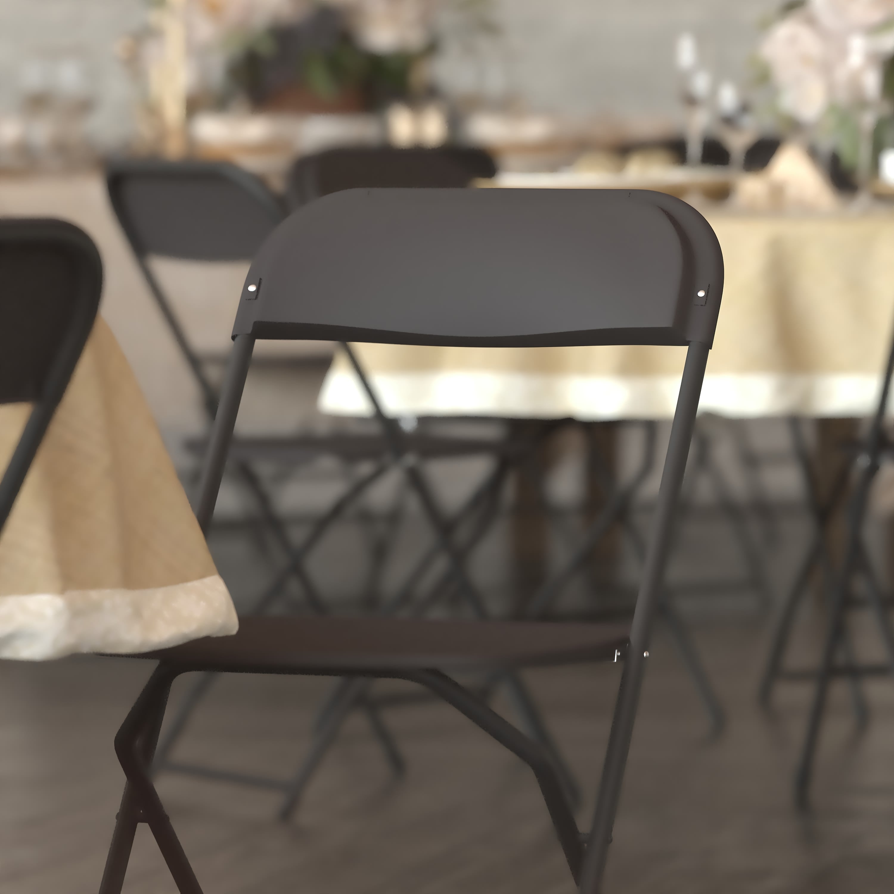 Plastic Folding Chair, 650 lb Capacity