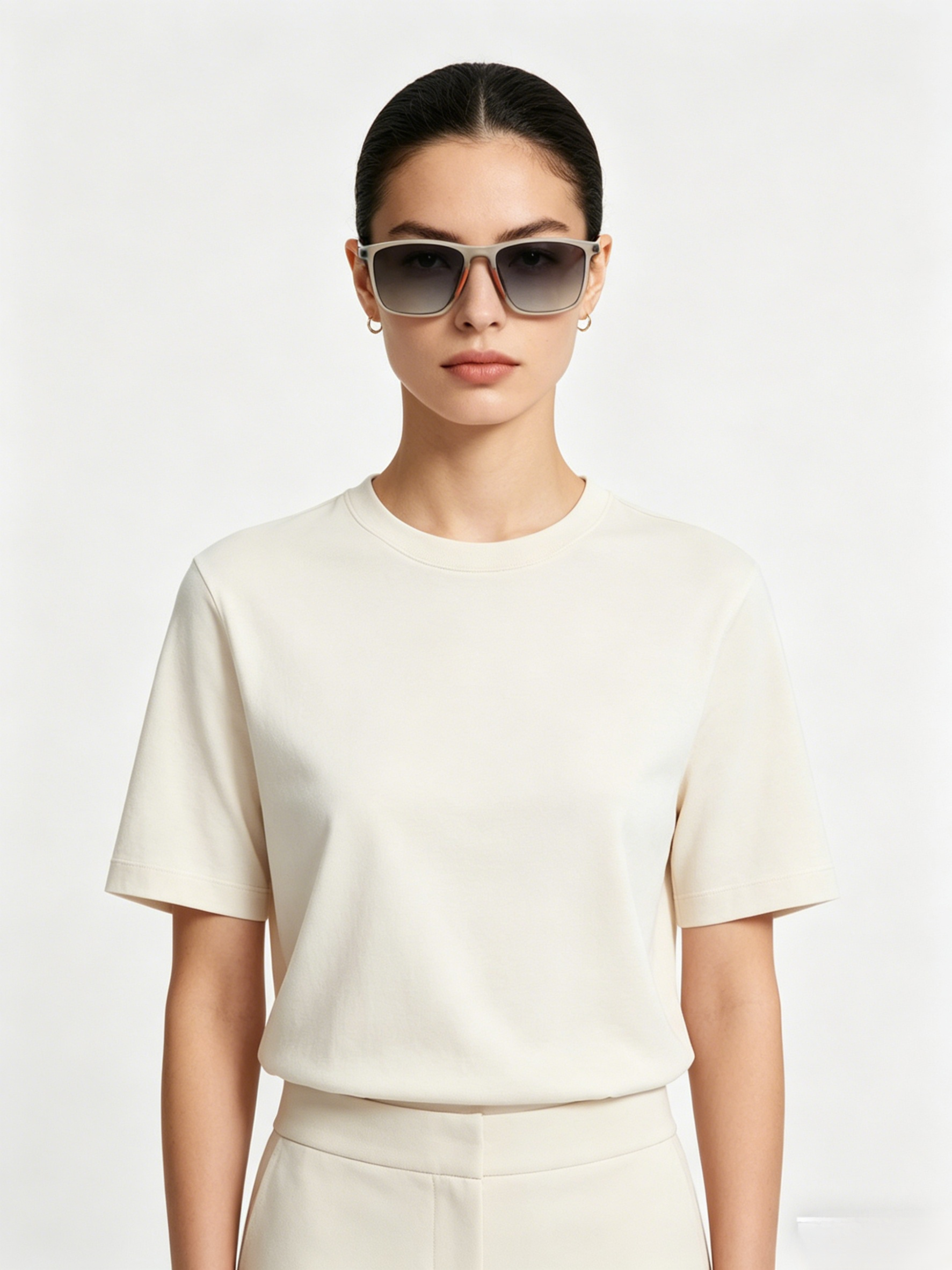 Sportliche 2-in-1 selbsttönende Lesebrille mit UV-Schutz.